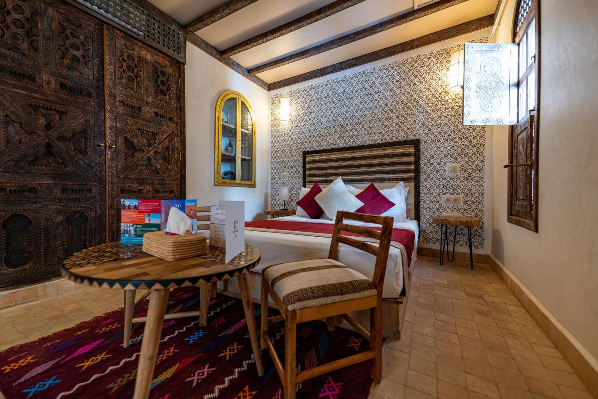 Cologne & Riad Marrakesch